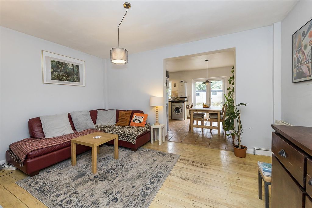 Property photo 2 of 15 2