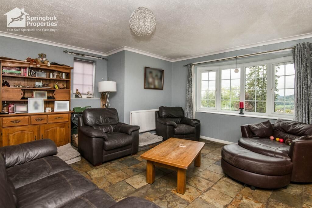 Property photo 2 of 16 Image 2