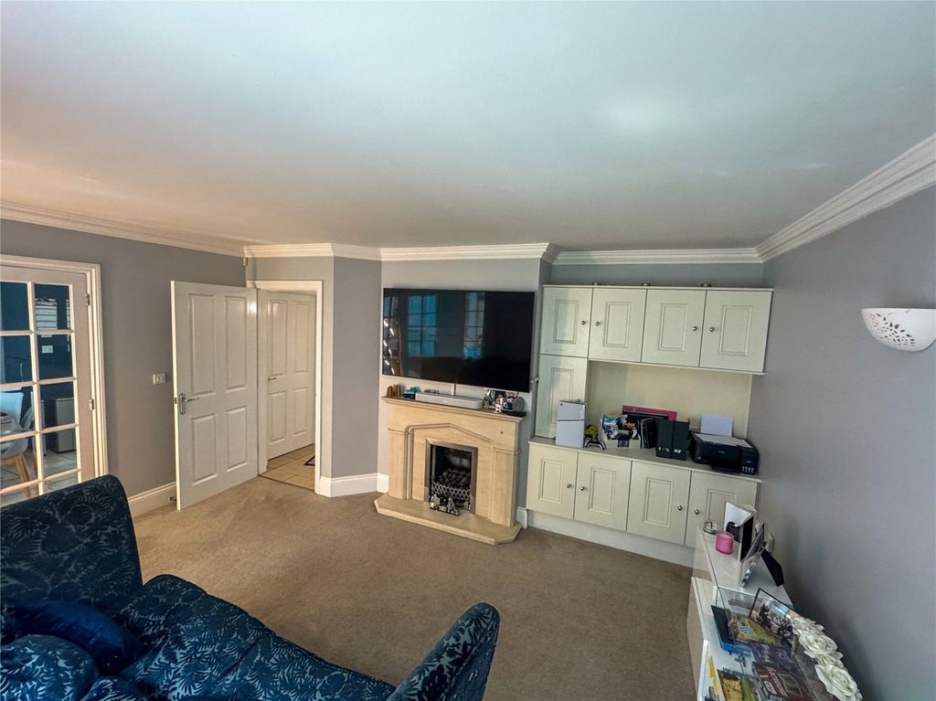 Property photo 2 of 23 Picture No. 22