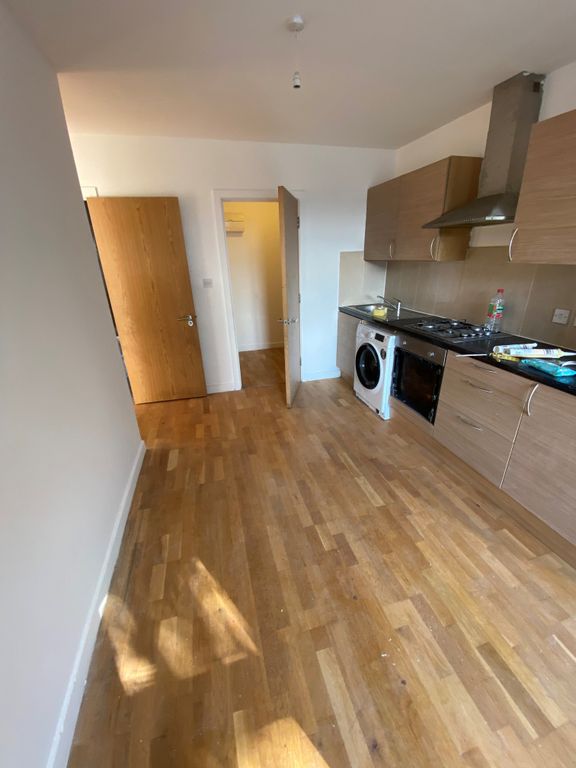 Property photo 1 of 4