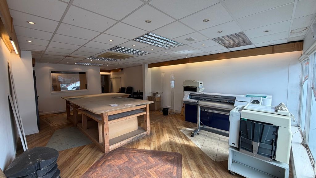 Property photo 2 of 5 Photo 2