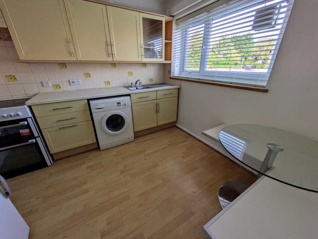 Property photo 3 of 9 Picture No. 15