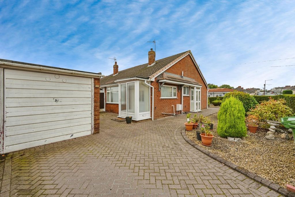 Property photo 2 of 18 54Broadway-14.Jpg