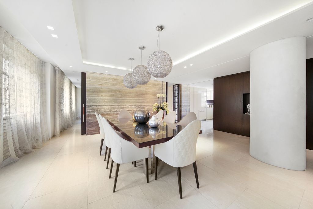 Property photo 3 of 13 Dining