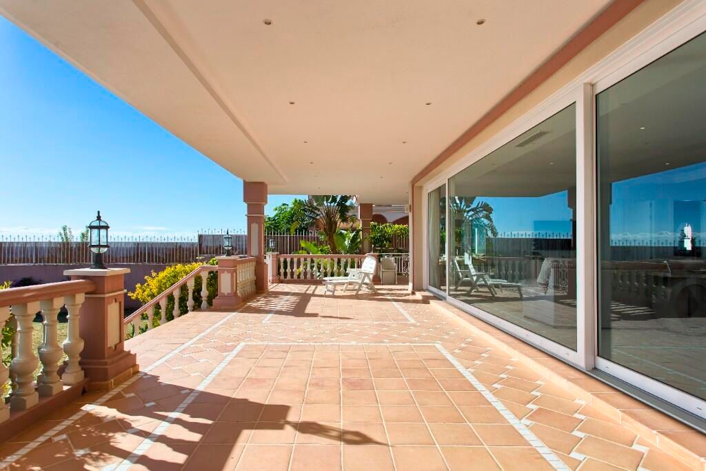 Property photo 2 of 3