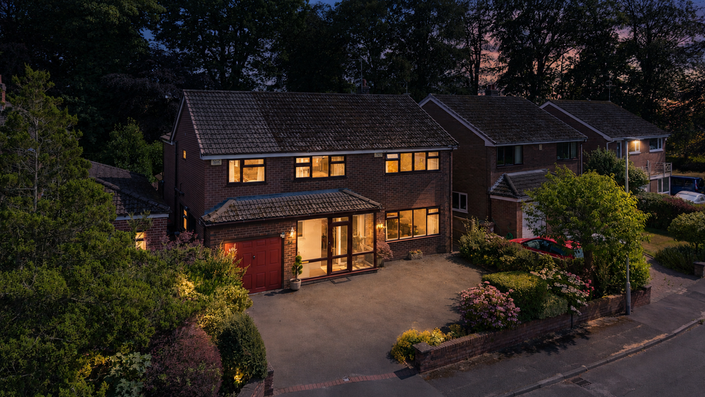 Property photo 1 of 31