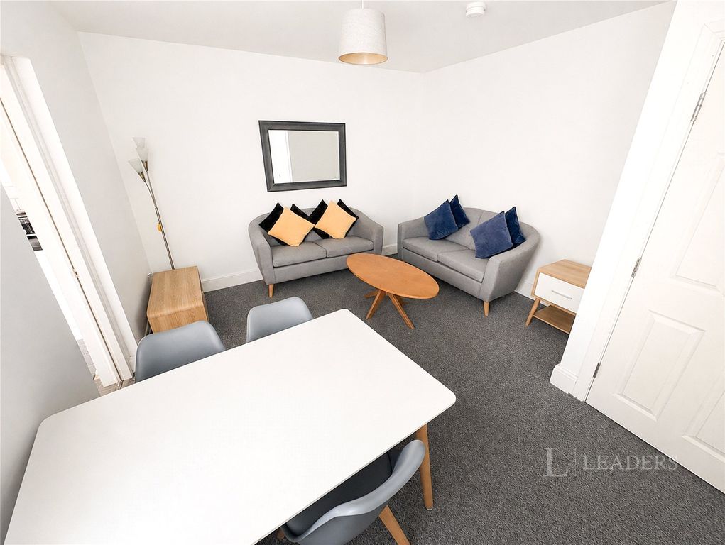 Property photo 1 of 6 Picture No. 06