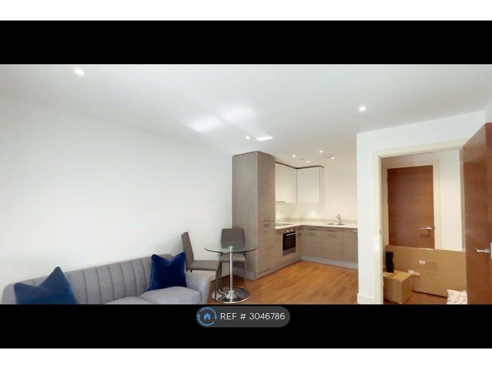 Property photo 1 of 3