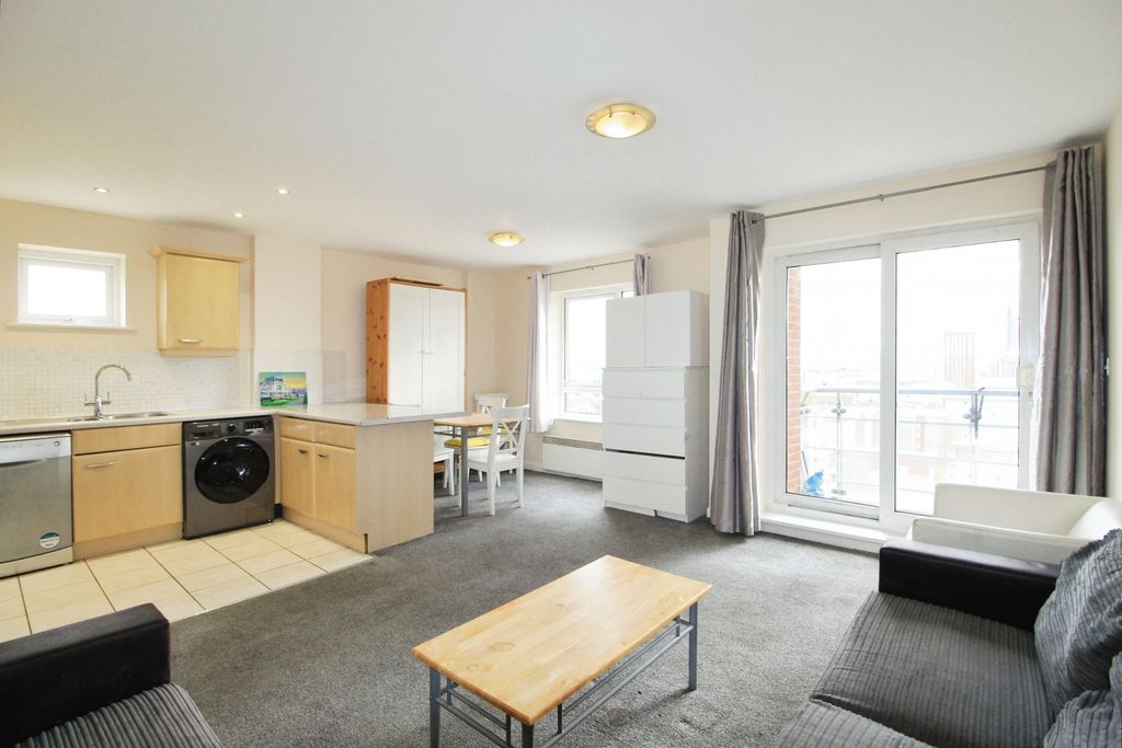 Property photo 2 of 20 Gallery