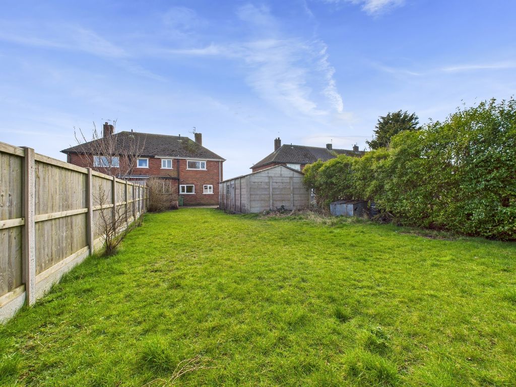 Property photo 2 of 20
