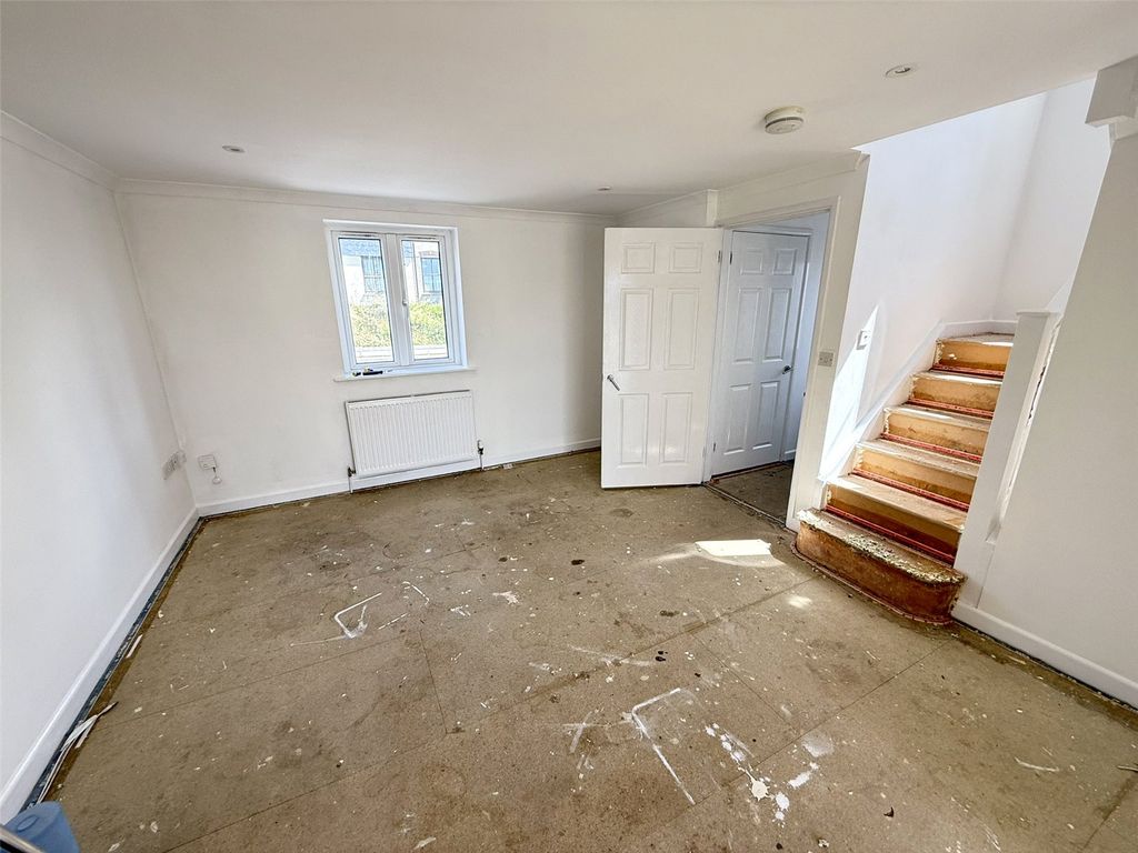 Property photo 3 of 15 Picture No. 08
