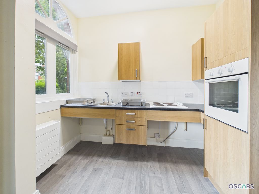Additional image 5 of 7 bed flat for saleHymers Avenue, Hull HU3