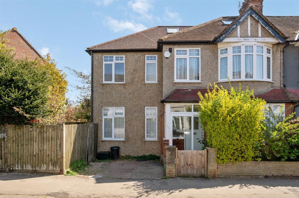 Property photo 2 of 12 External