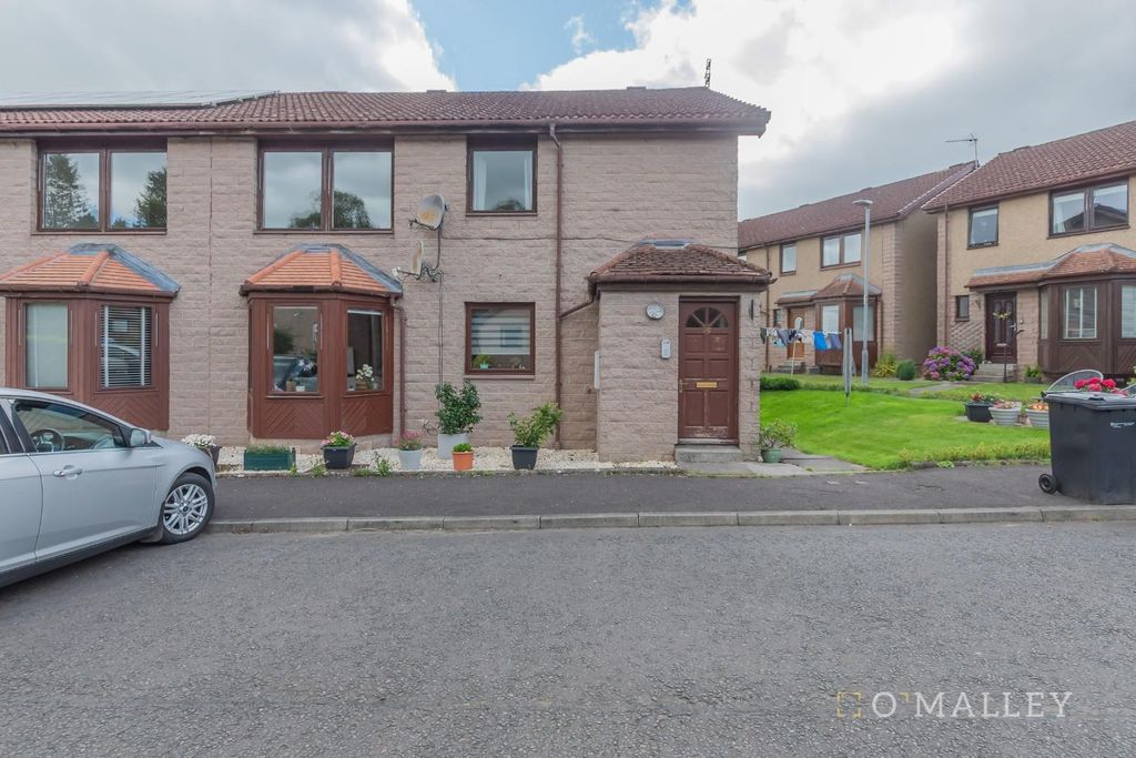 Property photo 1 of 20 1. External Front 1.Jpg