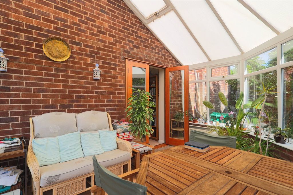 Property photo 3 of 20 Picture No. 23