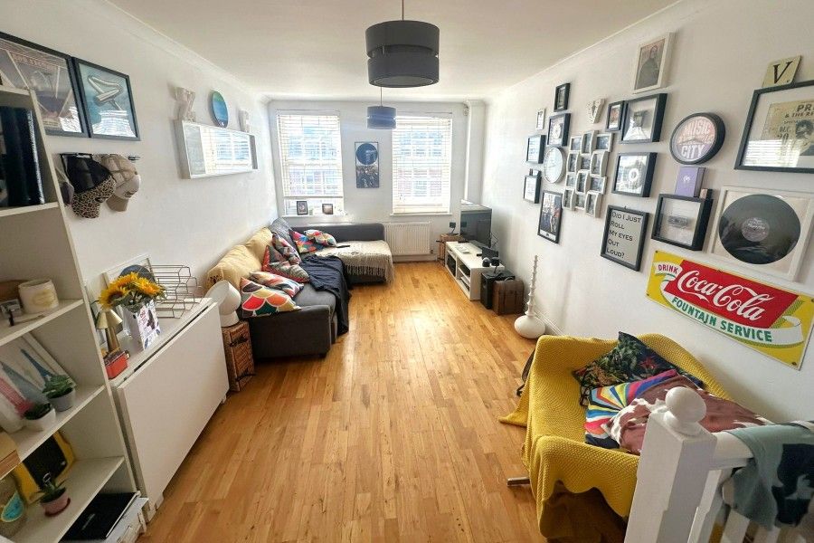 Property photo 1 of 4