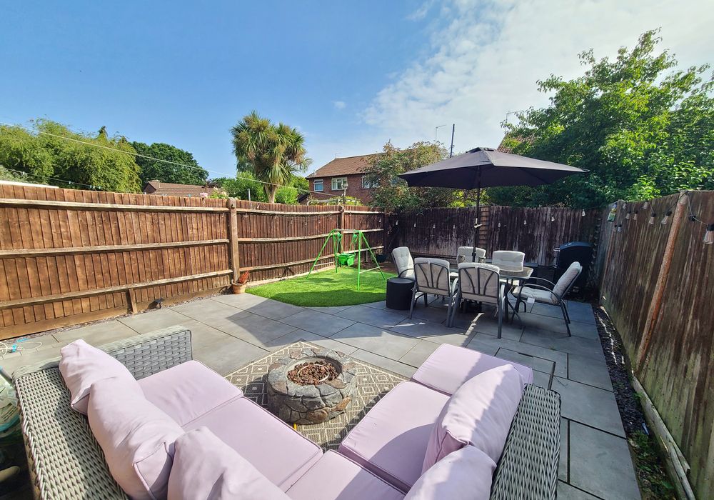 Property photo 2 of 14