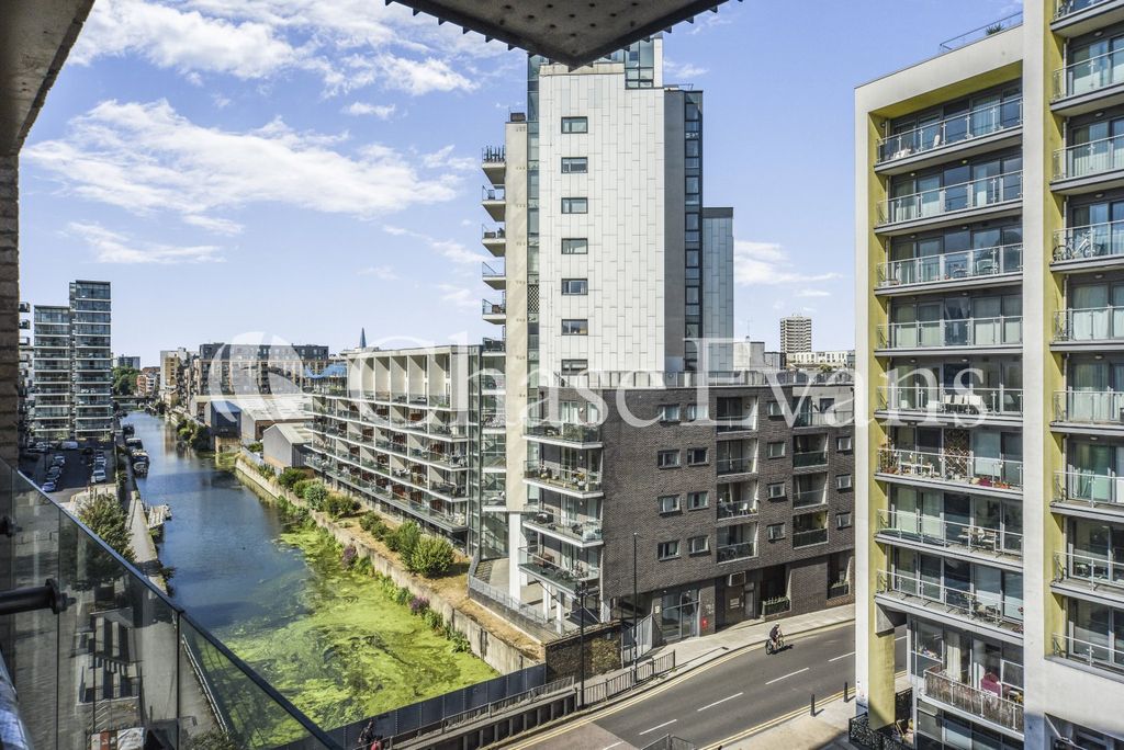 Property photo 3 of 11 View