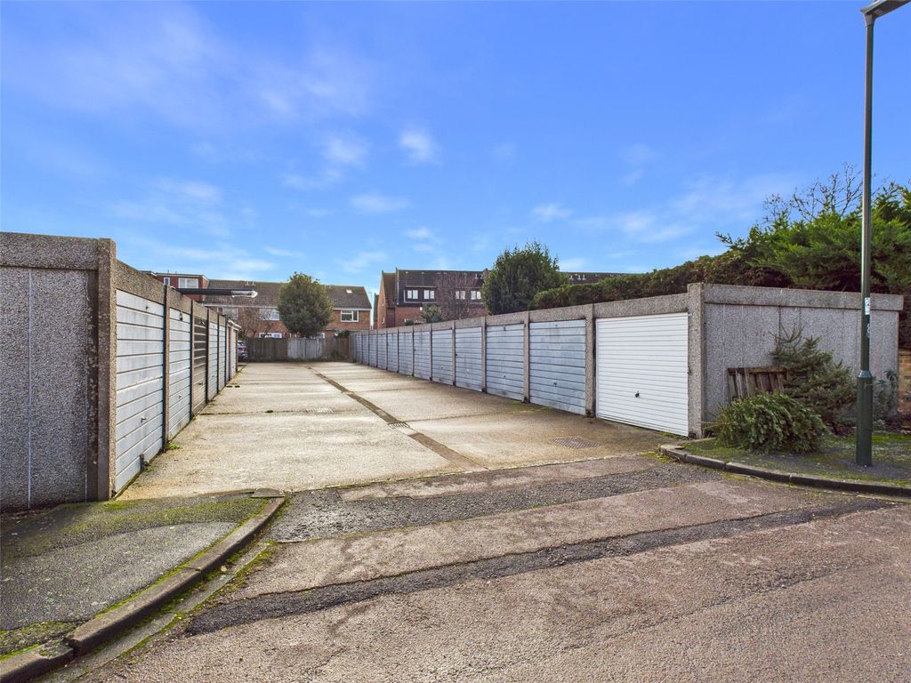 Property photo 3 of 3 Picture No. 03