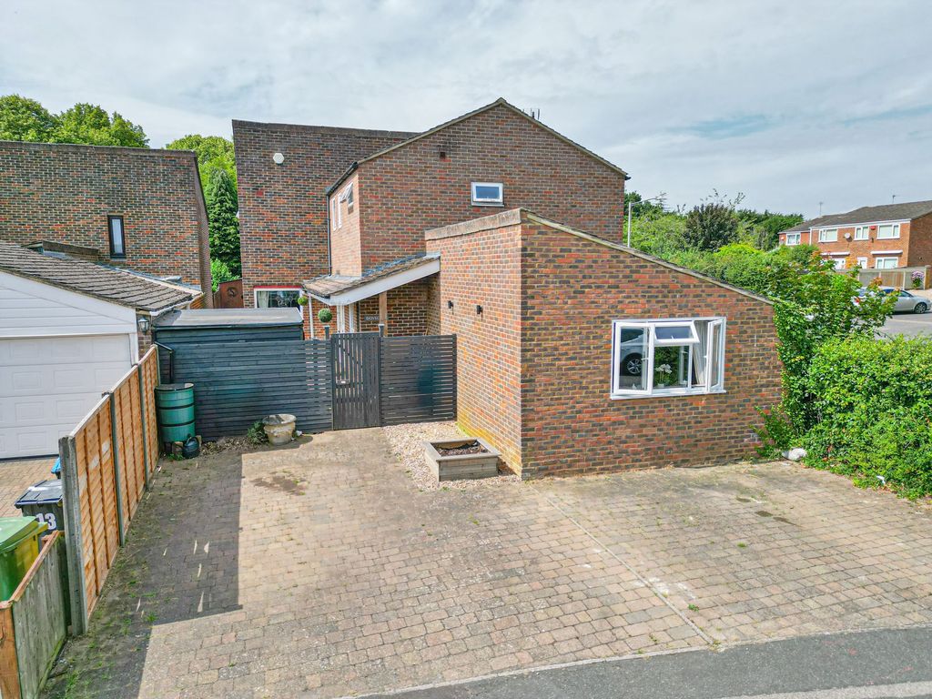 Property photo 1 of 30