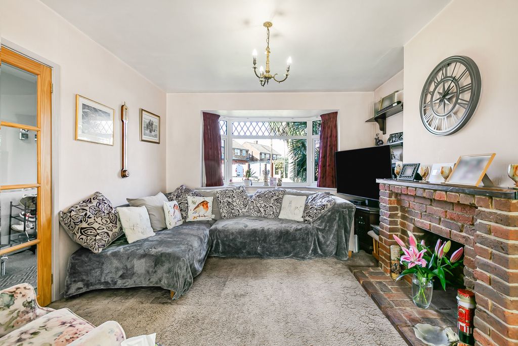 Property photo 2 of 16 Reception Room