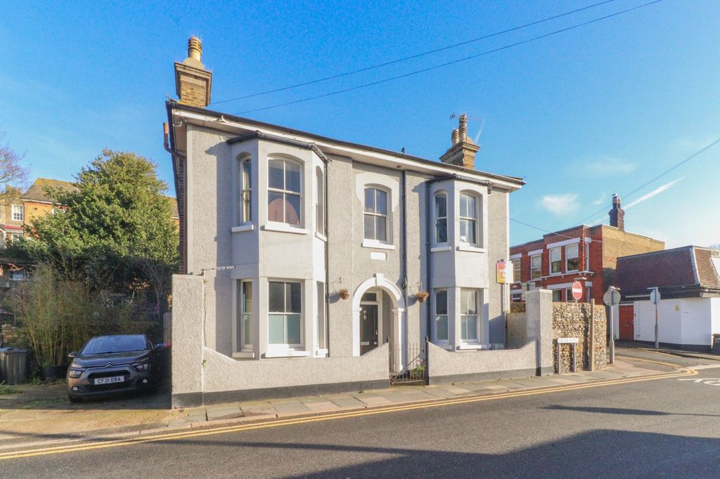 Property photo 1 of 23 Picture 1