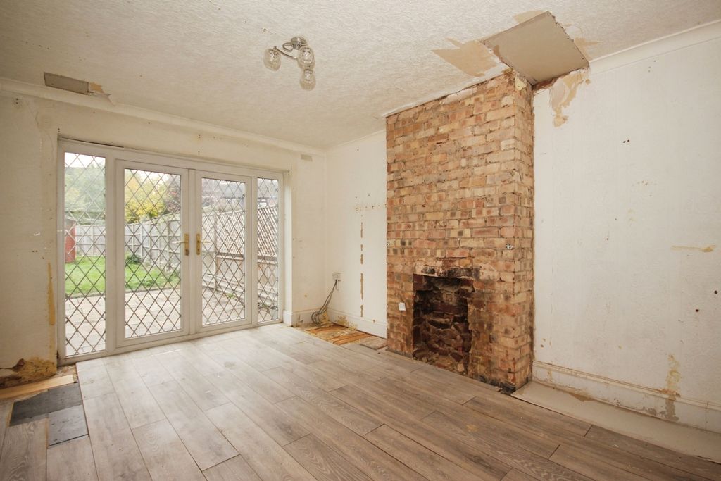 Property photo 3 of 13 Image 3