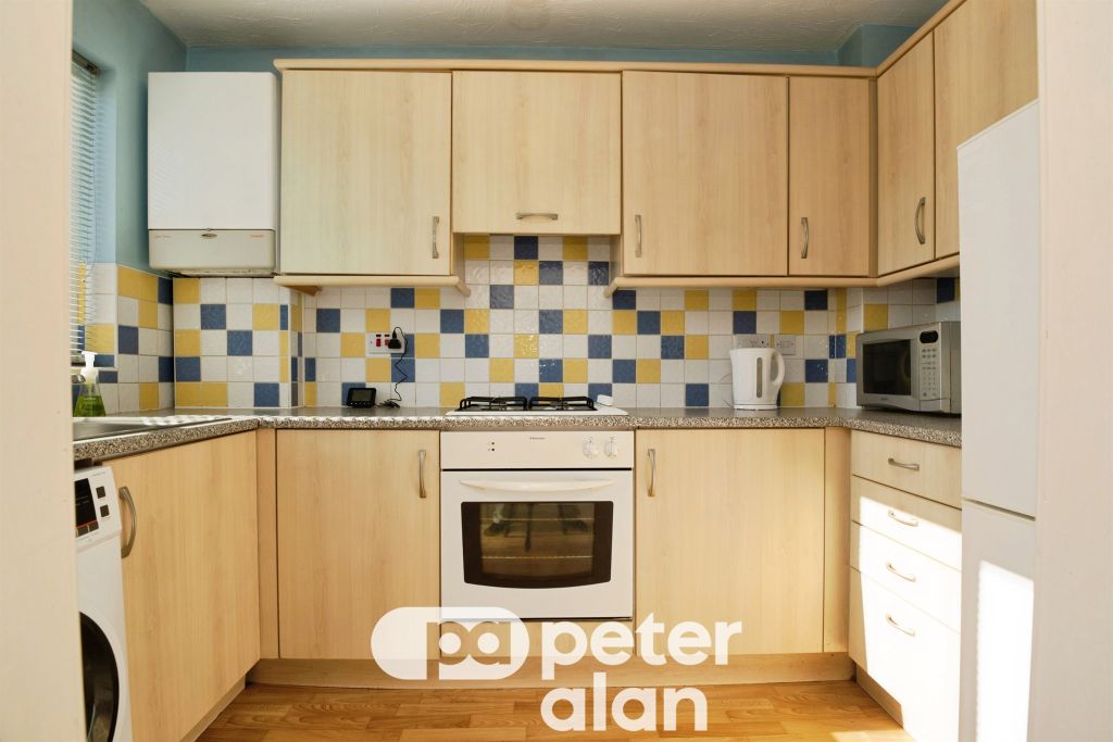 Property photo 3 of 12