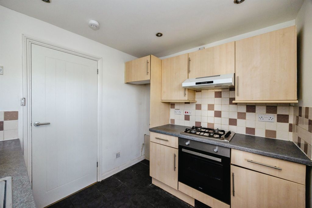 Property photo 2 of 12