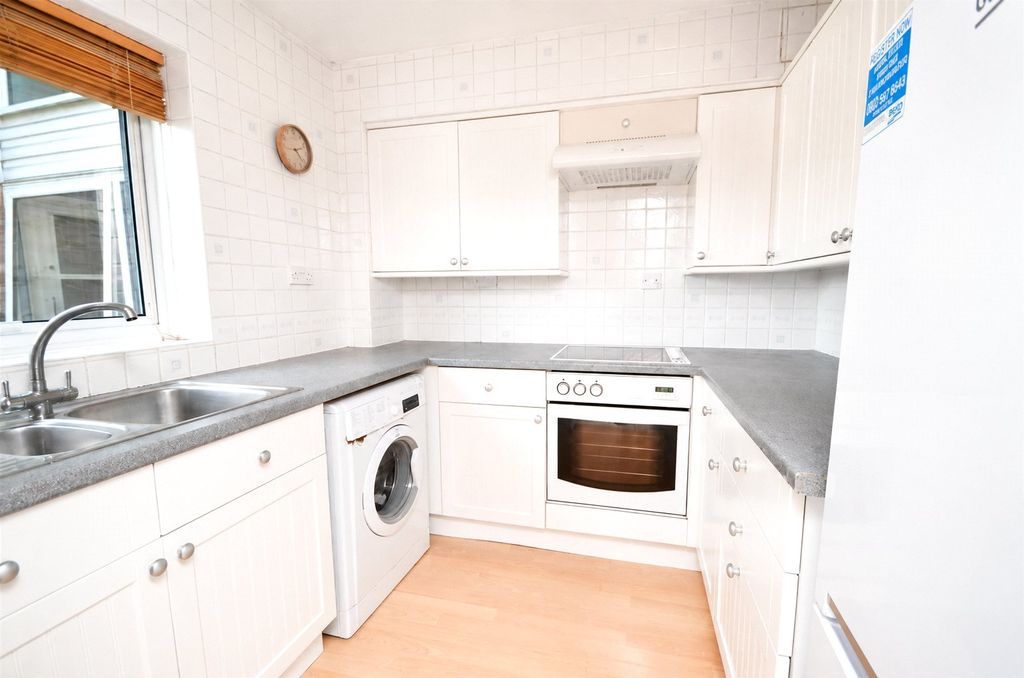 Property photo 2 of 7 Picture No. 26