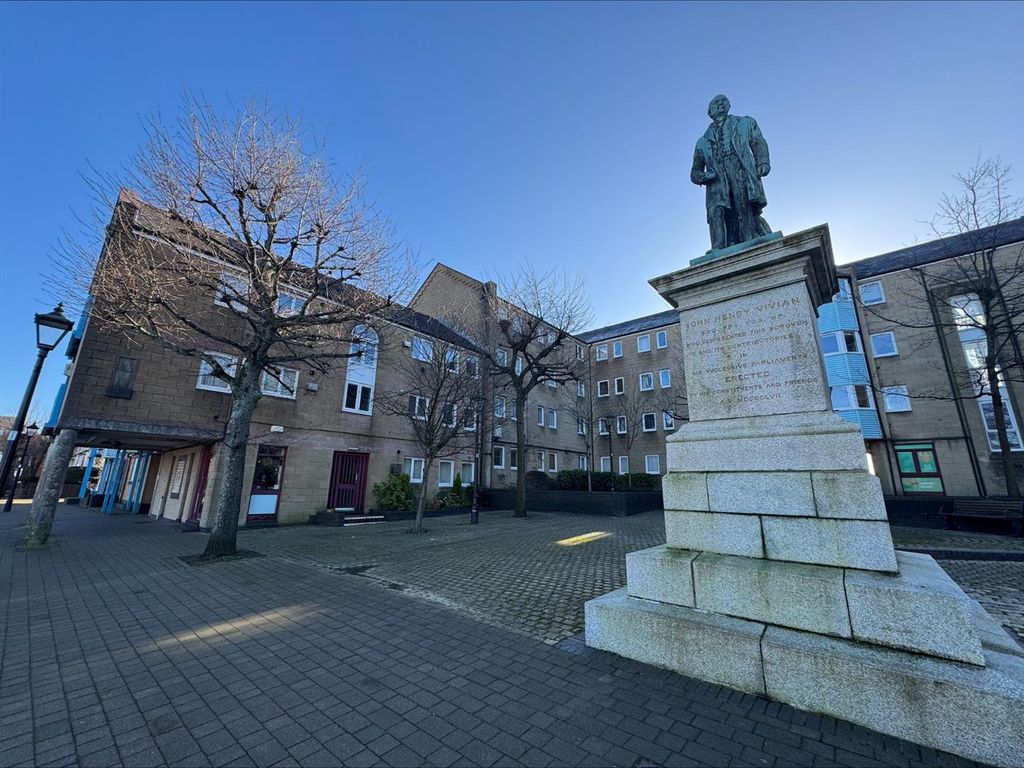 Property photo 1 of 10 34 Ferrara Square.Jpg