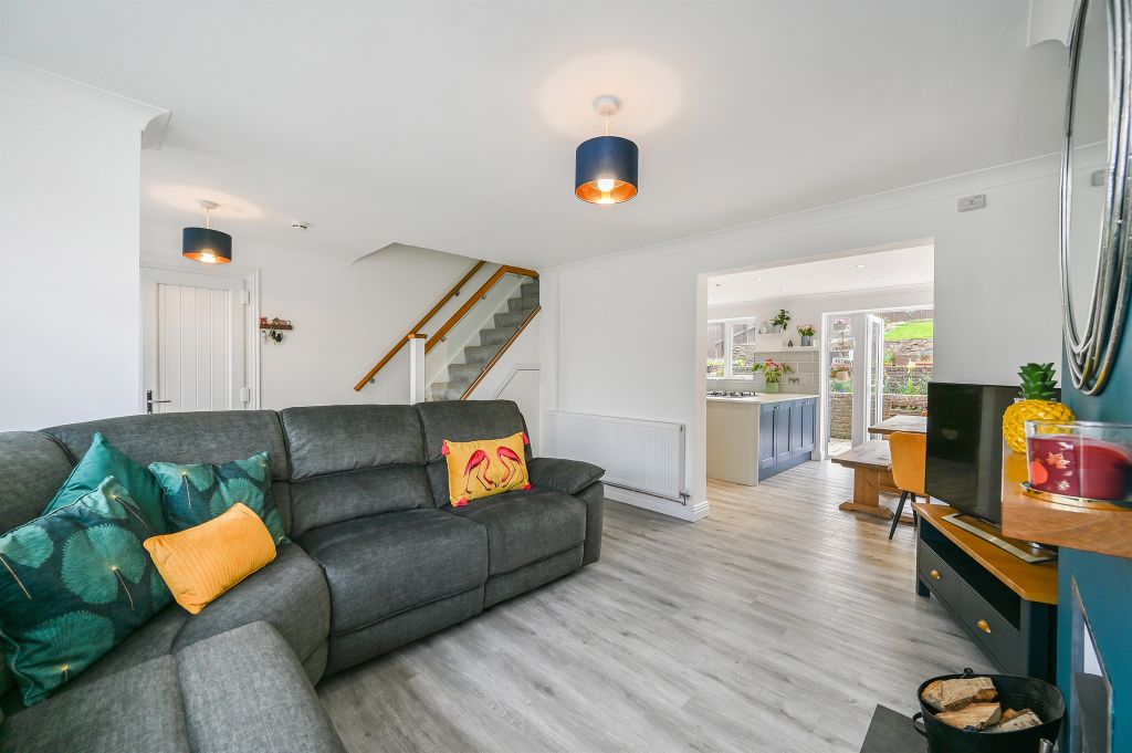 Property photo 3 of 26