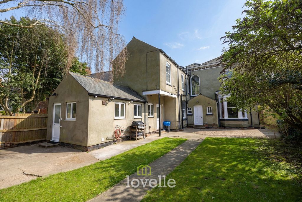 Additional image 52 of 7 bed detached house for saleAbbey Road, Grimsby DN32