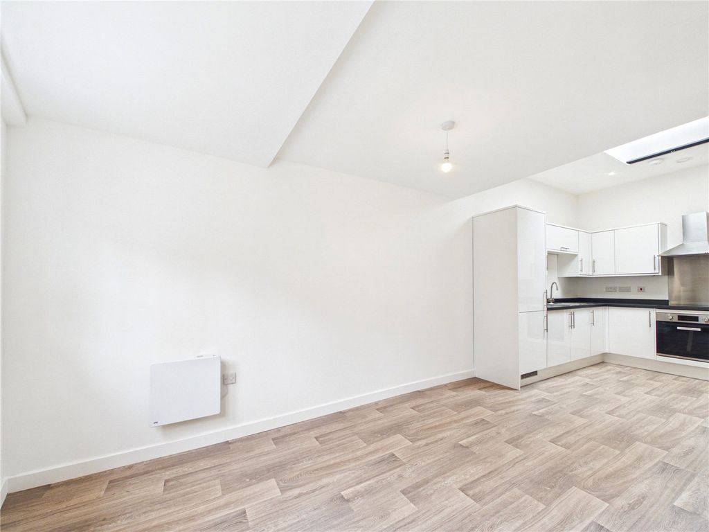Property photo 2 of 8 Picture No. 02