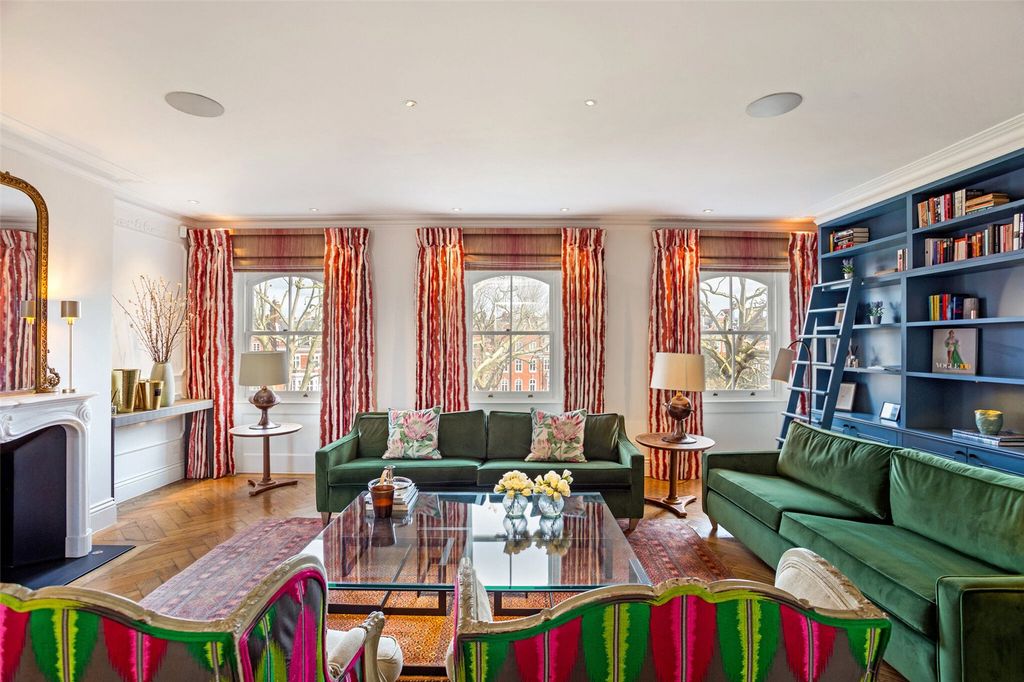 Property photo 1 of 17 Reception Room