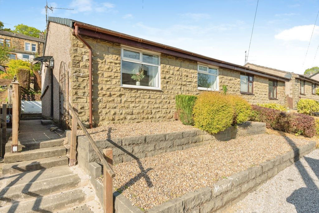 Property photo 1 of 17 Pbox-Img.Jpg