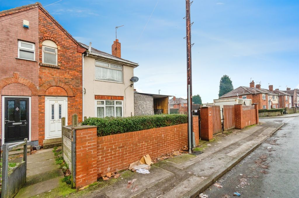 Property photo 1 of 17