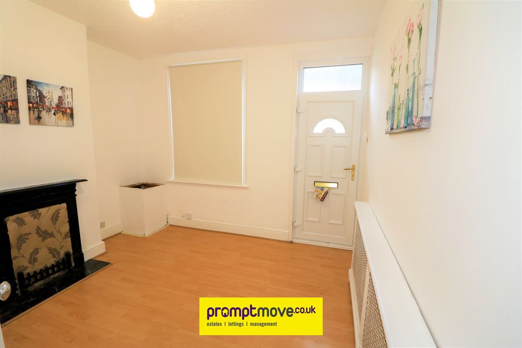 Property photo 2 of 8 Na