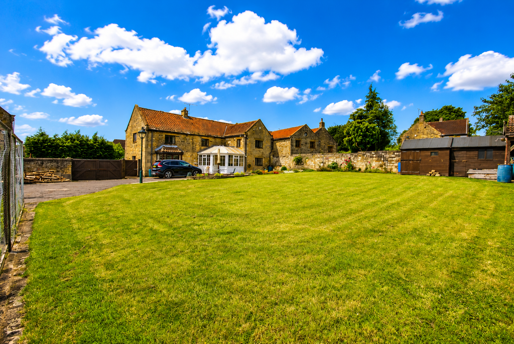 Property photo 3 of 32 12