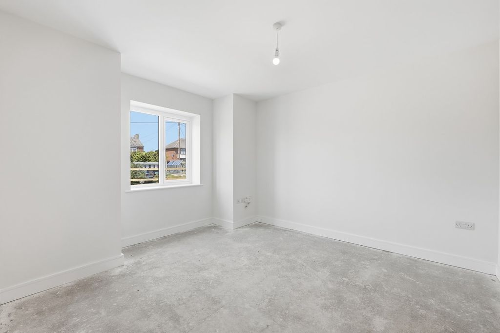 Additional image 21 of 5 bed detached house for saleOakley Gardens, Little Oakley, Harwich CO12