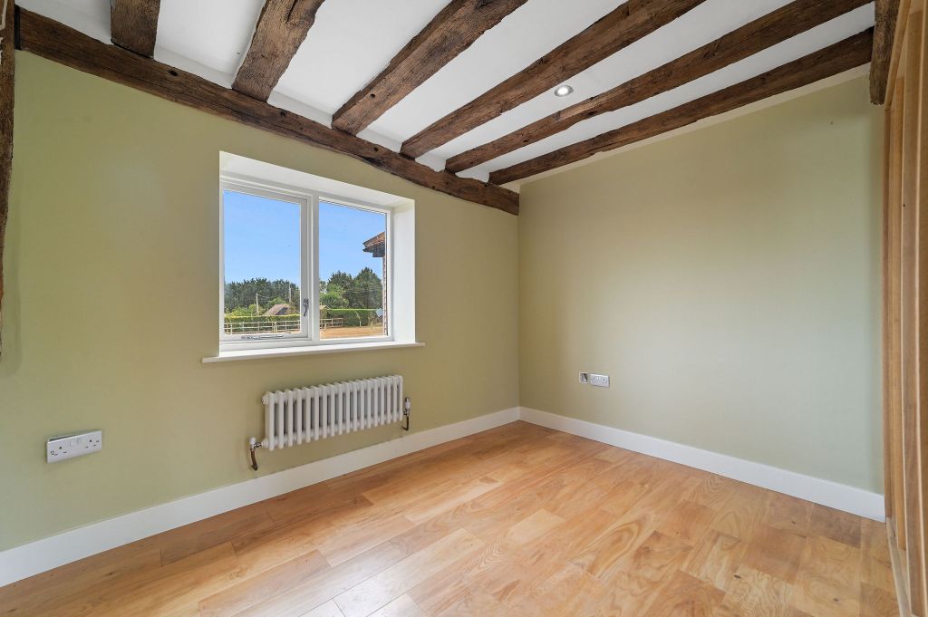 Property photo 3 of 38