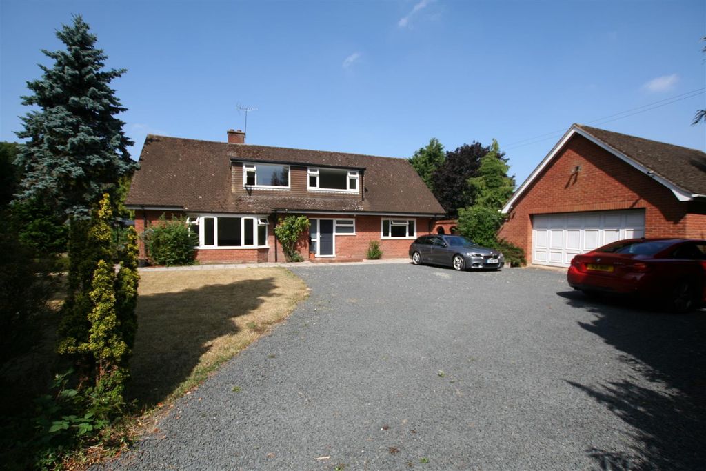Property photo 1 of 16 Gowerhouse,Front.Jpg