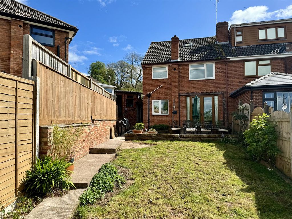 Property photo 3 of 13