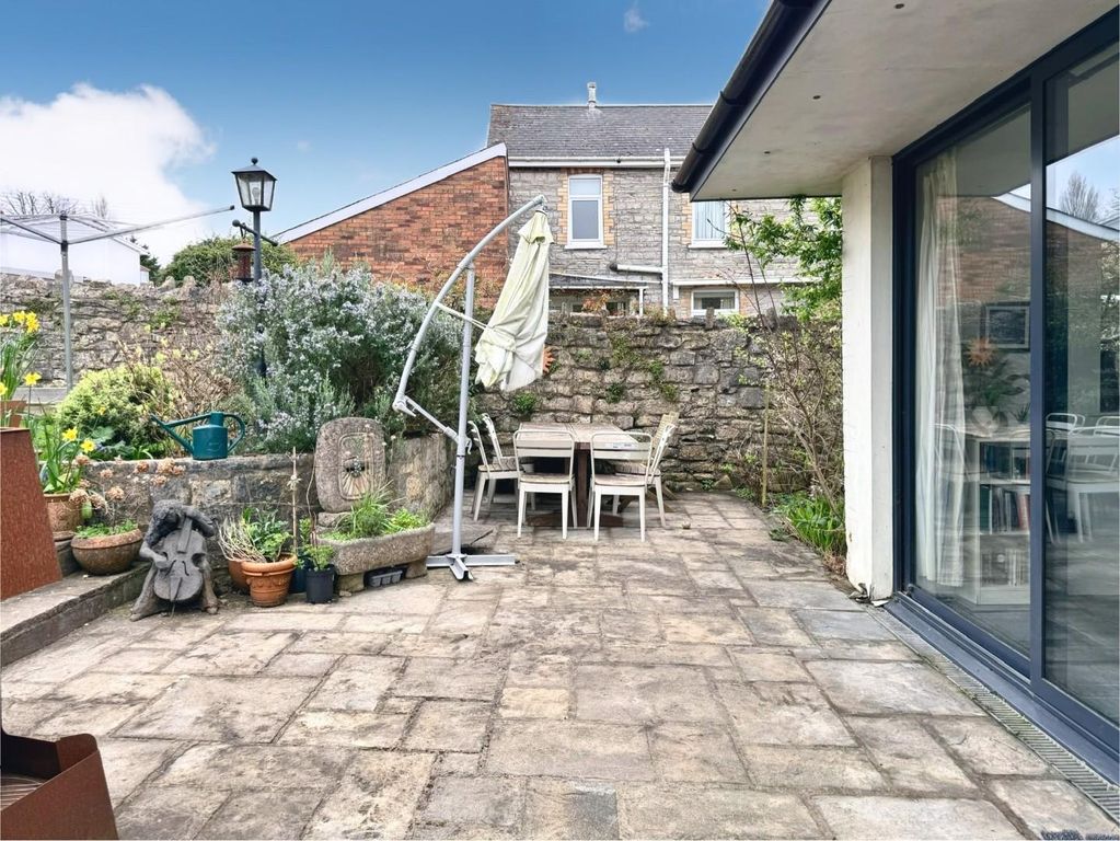 Additional image 43 of 5 bed end terrace house for saleClive Place, Penarth CF64