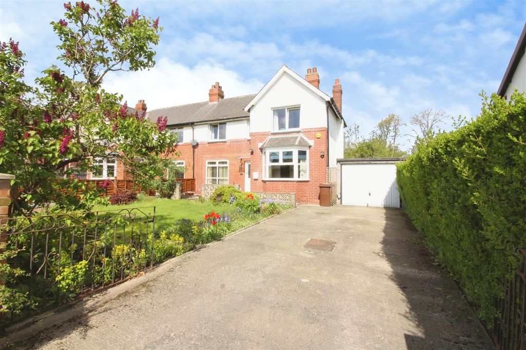 Property photo 1 of 15 Exterior