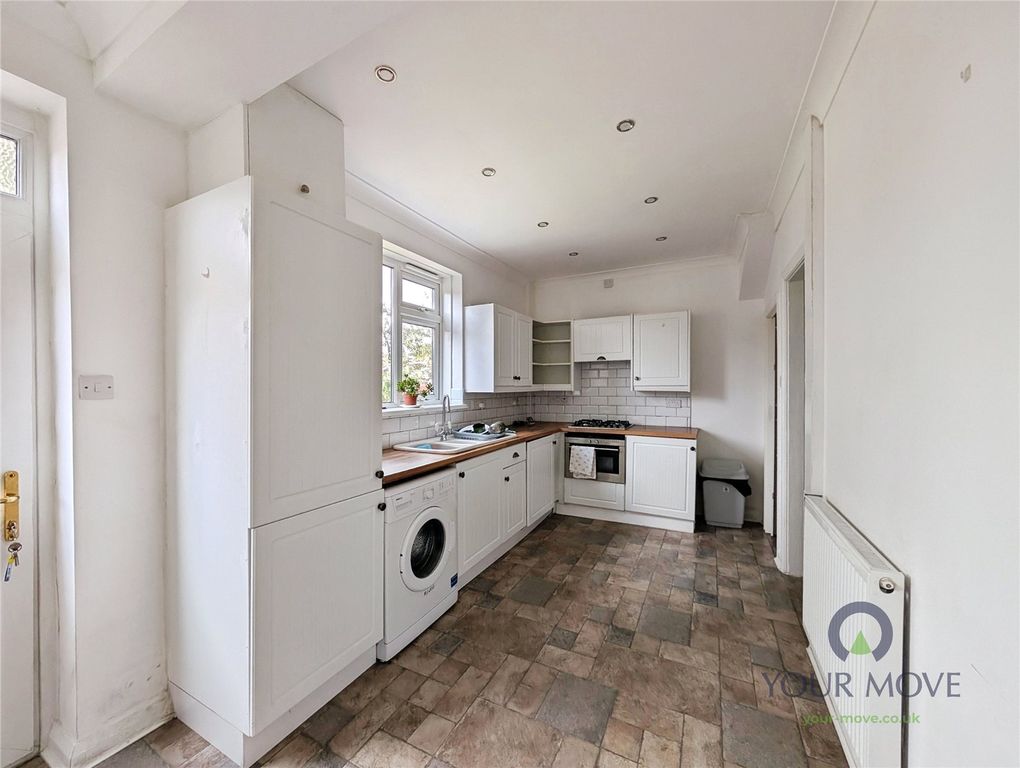Property photo 3 of 7 Kitchen/ Diner