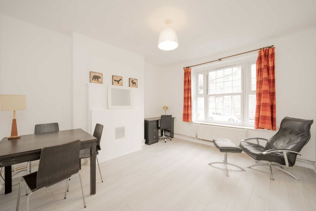 Property photo 2 of 7