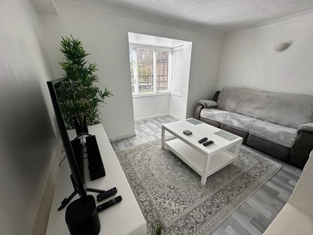 Property photo 3 of 17 Gallery