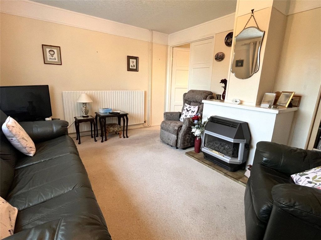 Property photo 2 of 20 Picture No. 23