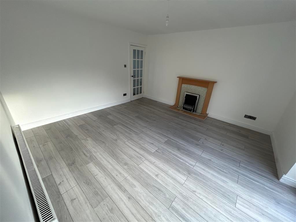 Property photo 3 of 14 Image